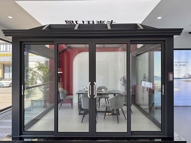Aluminium sunroom